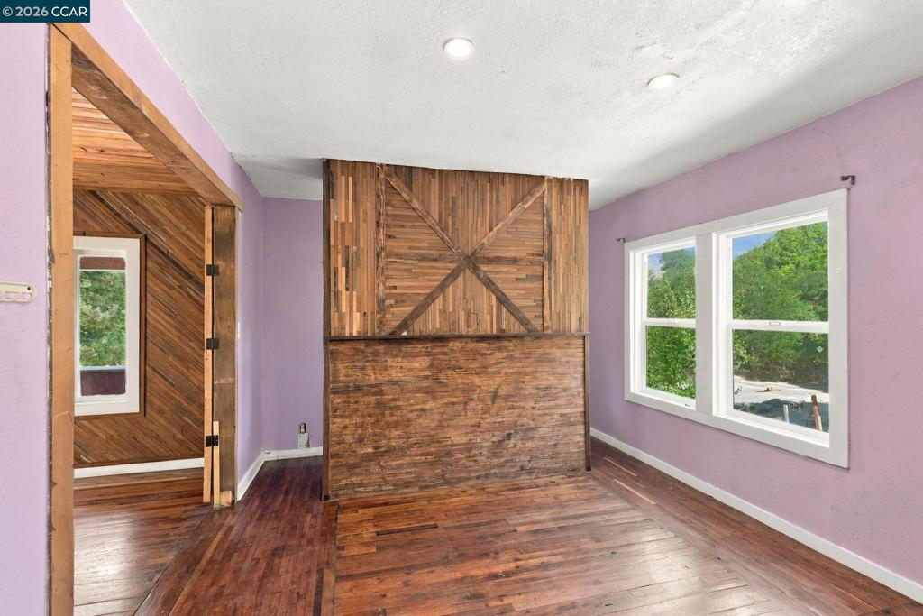 41152015 Property Photo 32