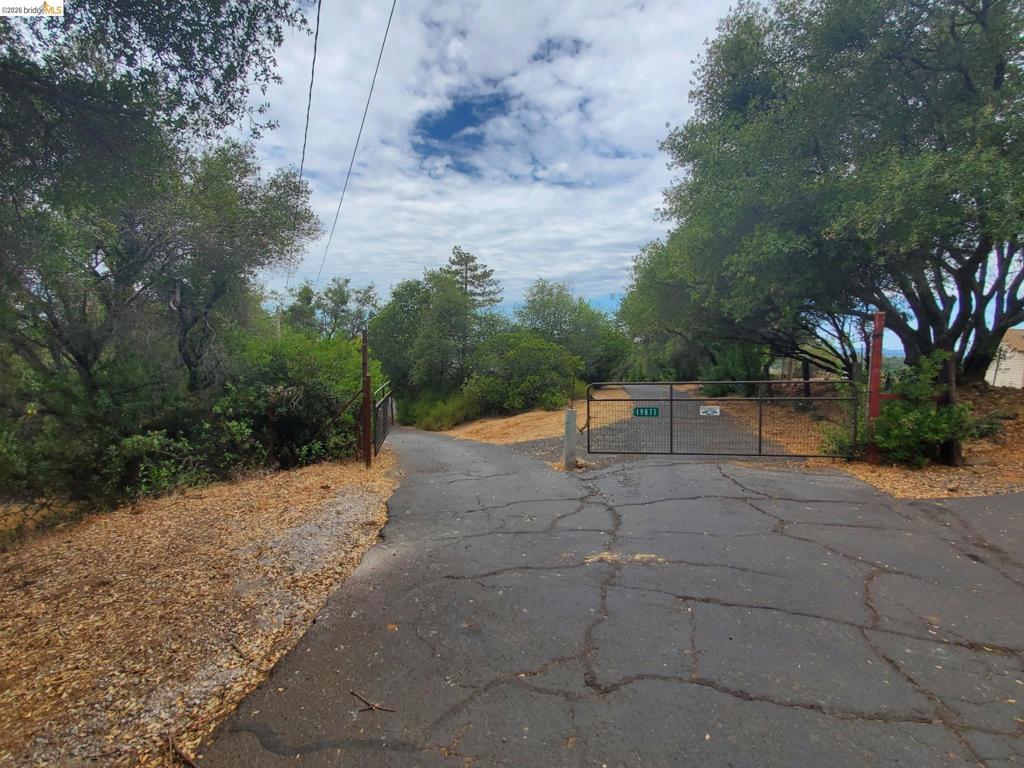 19871 S Panorama Property Photo 40