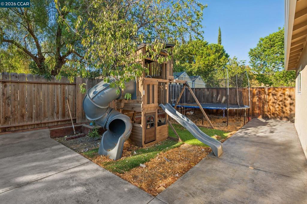 20 Clairmont Pl Property Photo 46