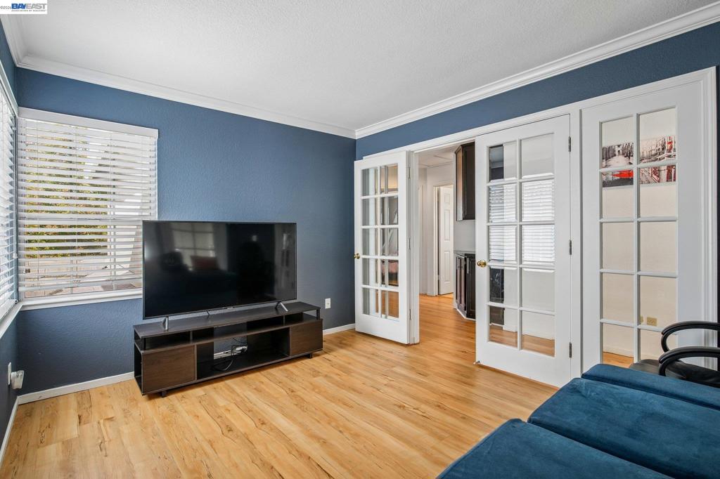 752 Longfellow St Property Photo 6