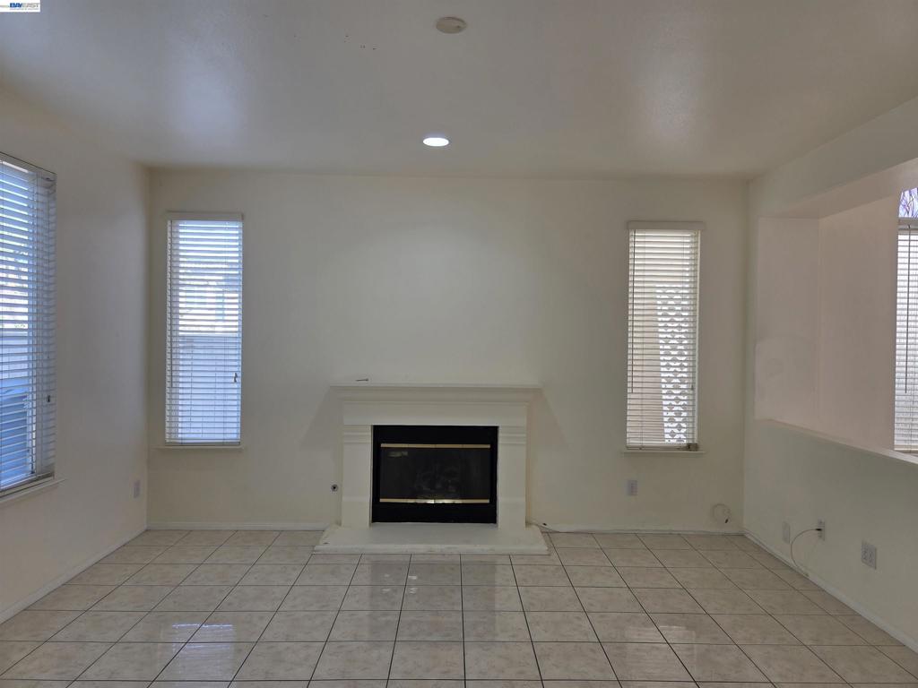 132 Citrine Ct Property Photo 33