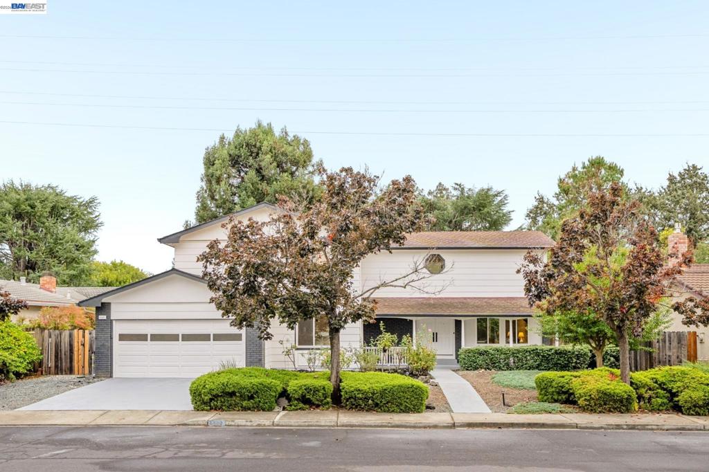 2107 Asenath Ct Property Photo 1