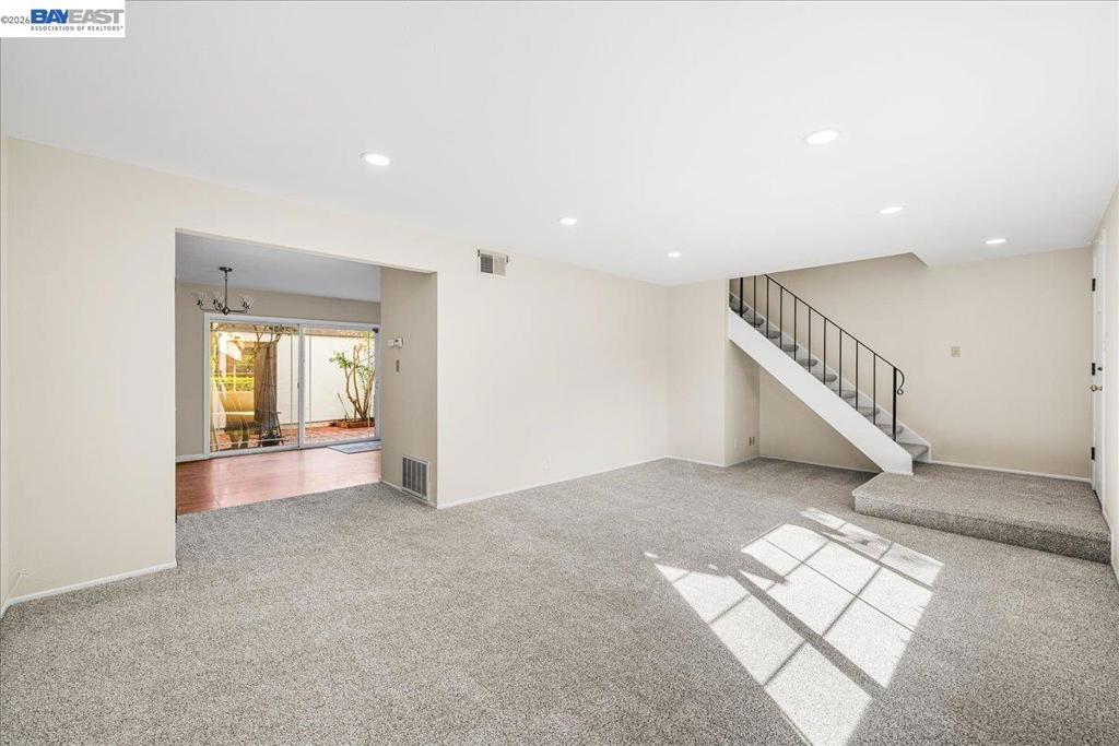 380 Serramonte Ter Property Photo 8