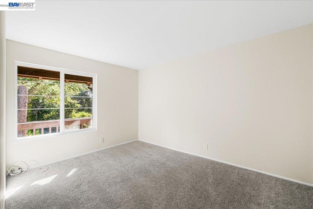 380 Serramonte Ter Property Photo 23