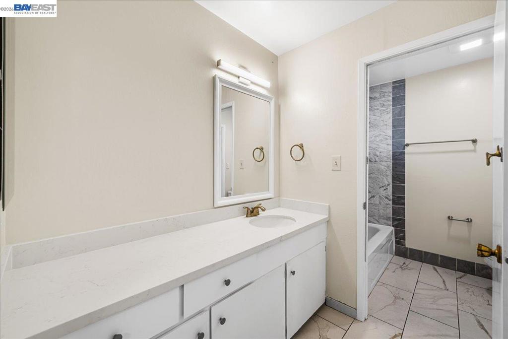 380 Serramonte Ter Property Photo 24