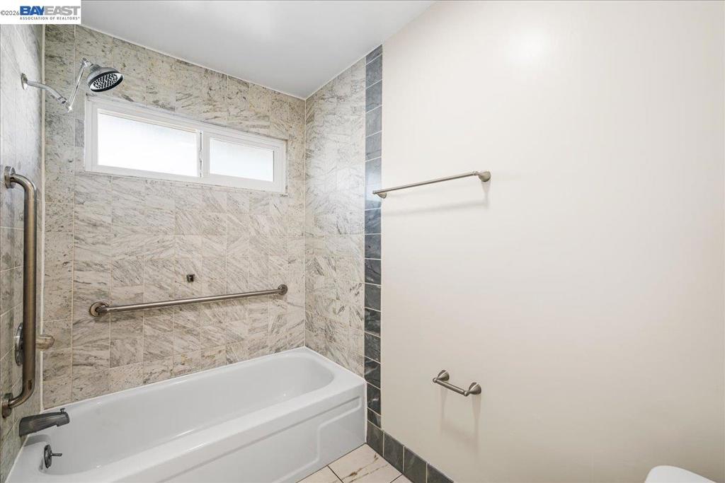 380 Serramonte Ter Property Photo 26