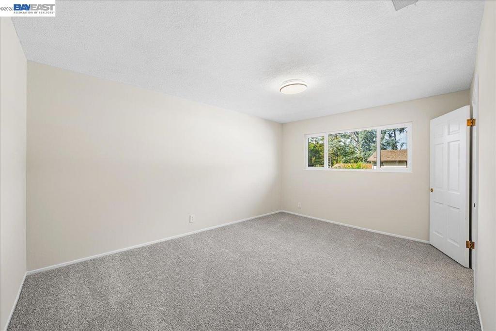 380 Serramonte Ter Property Photo 32