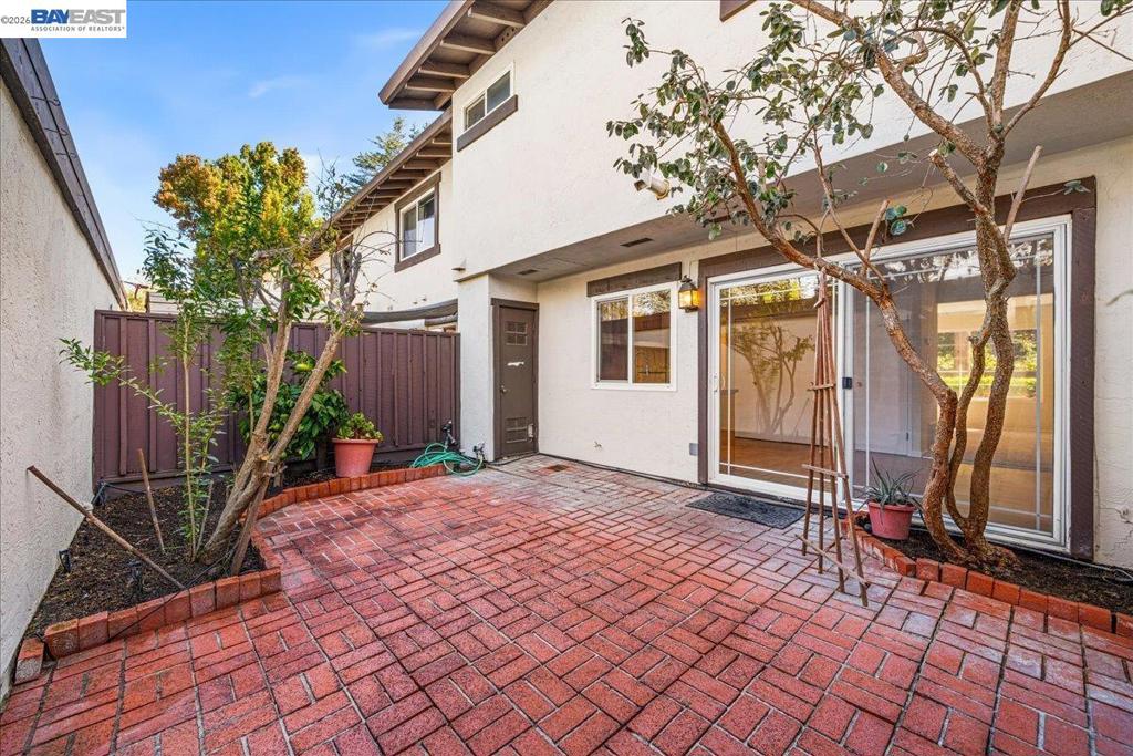 380 Serramonte Ter Property Photo 34