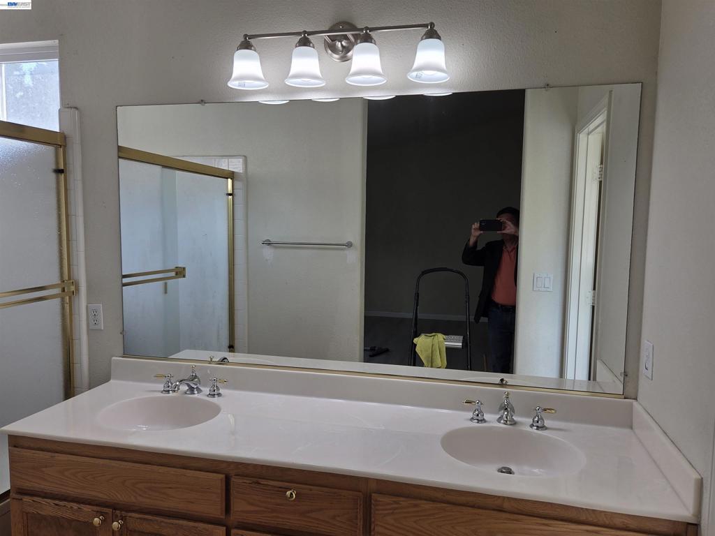 378 Alvarado St Property Photo 14