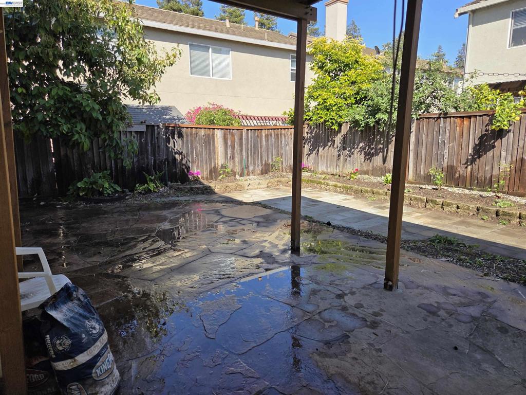378 Alvarado St Property Photo 27