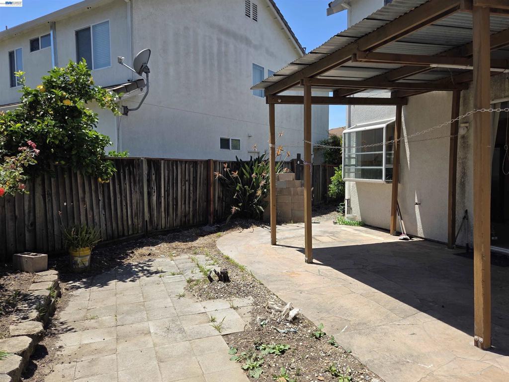 378 Alvarado St Property Photo 30