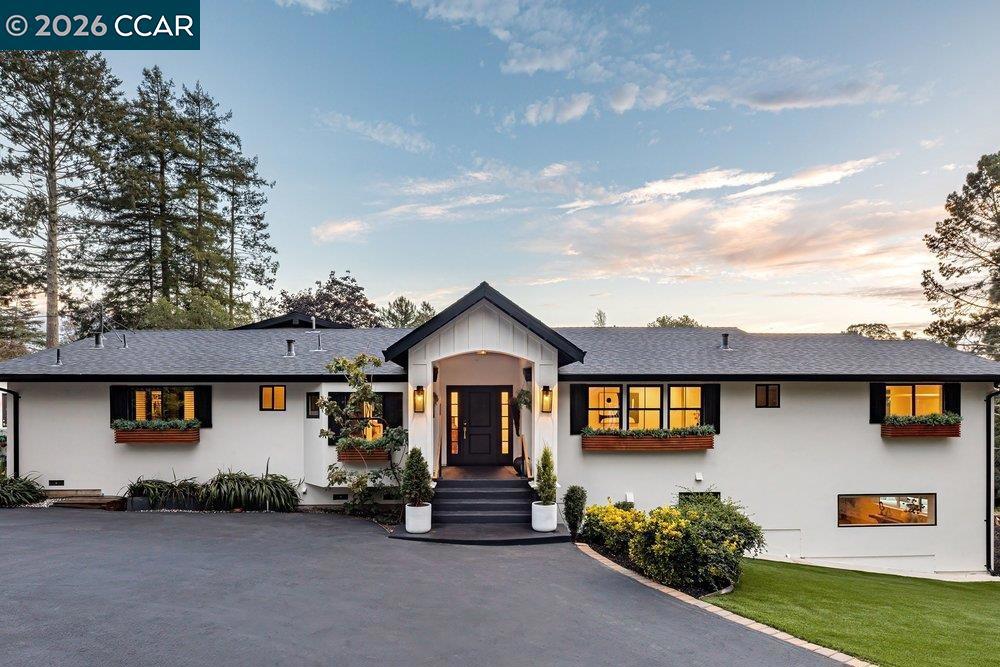 13555 Skyline Blvd Property Photo 4