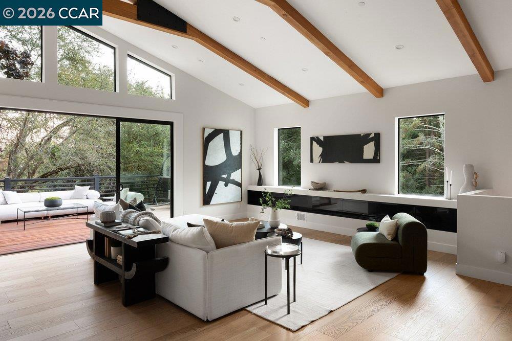 13555 Skyline Blvd Property Photo 10