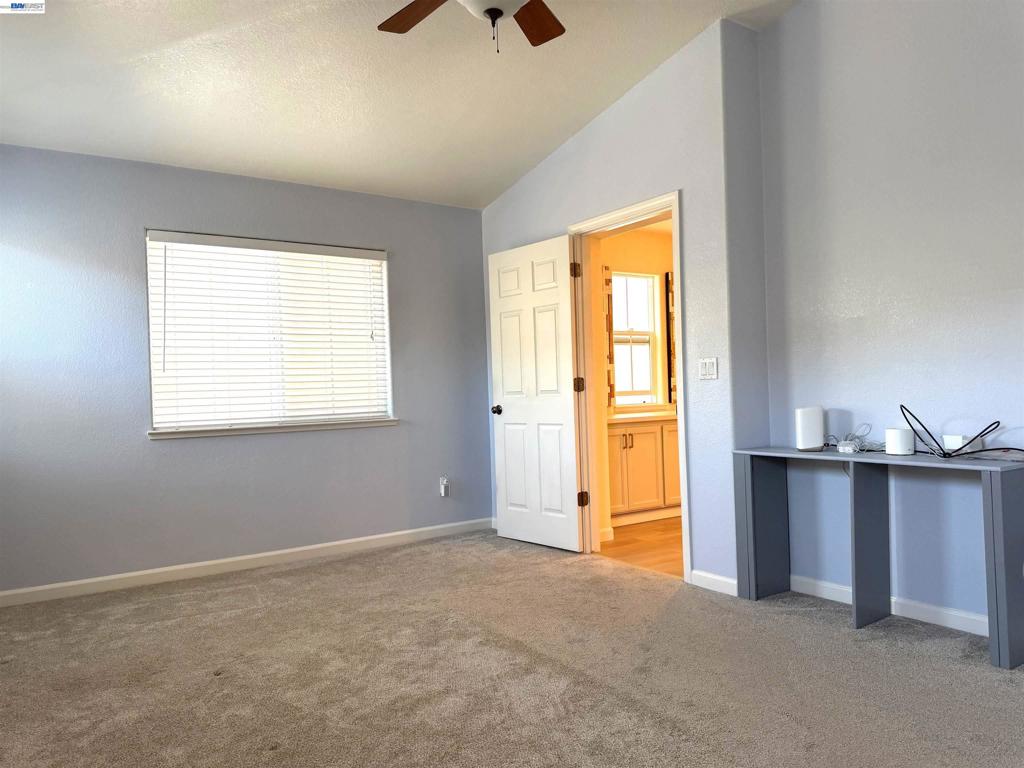 1116 Cunningham St Property Photo 22