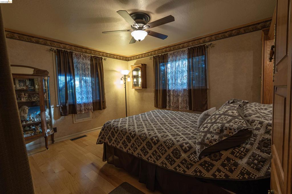 23965 Hitching Post Rd. Property Photo 18