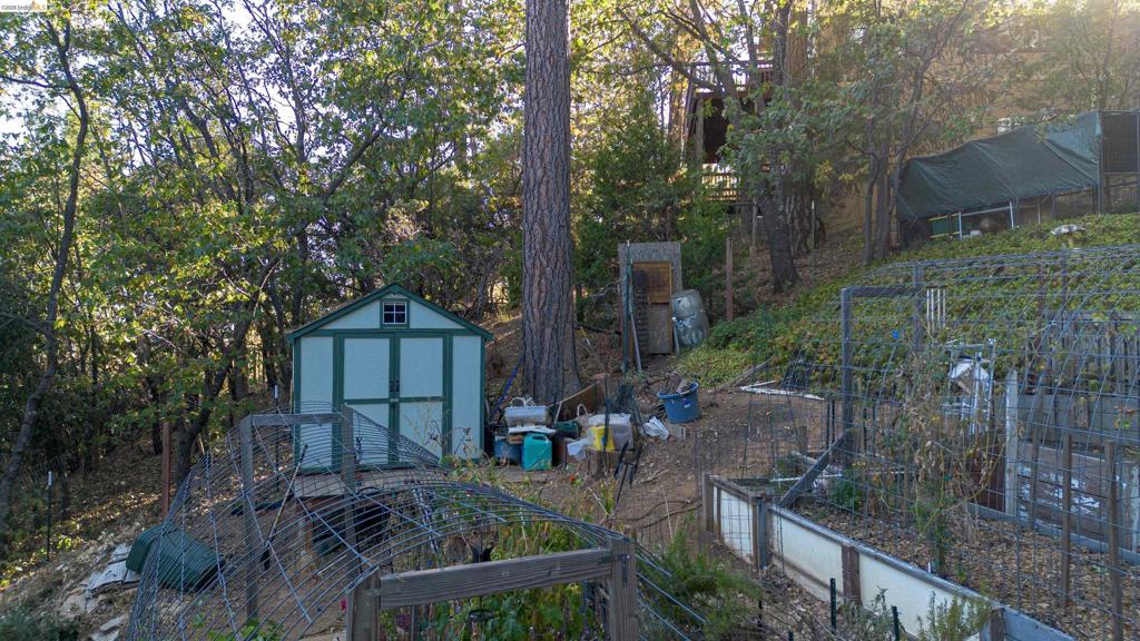 23965 Hitching Post Rd. Property Photo 21