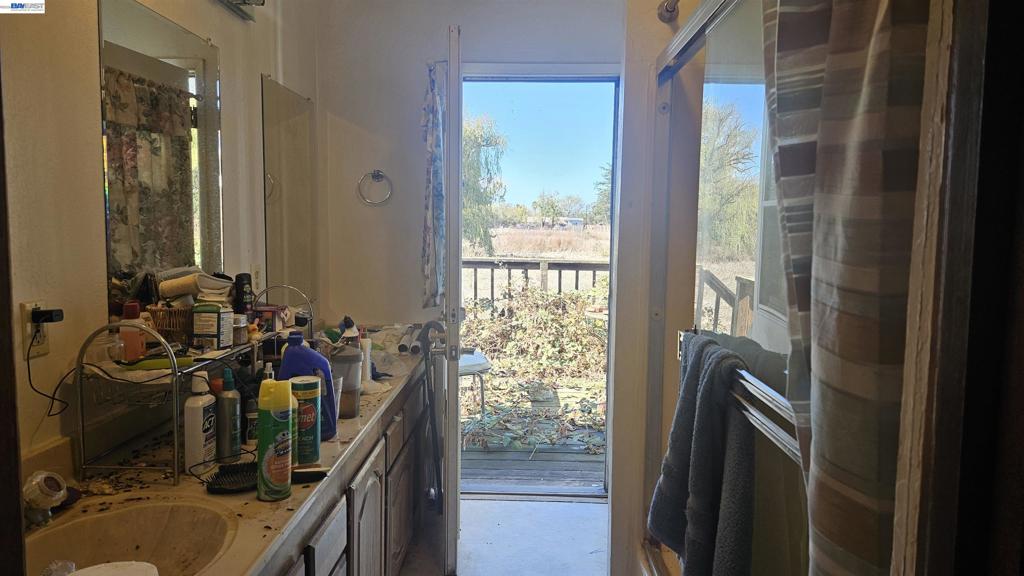 4427 Taylor Ave Property Photo 20