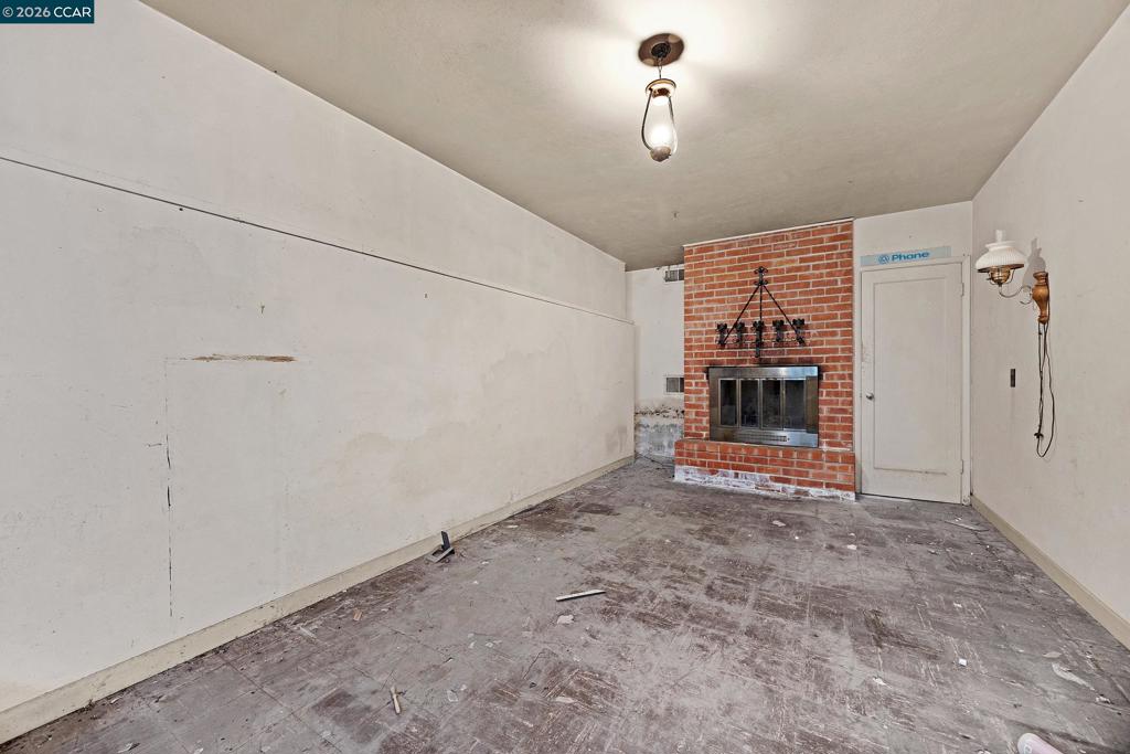 5642 Clinton Ave Property Photo 26