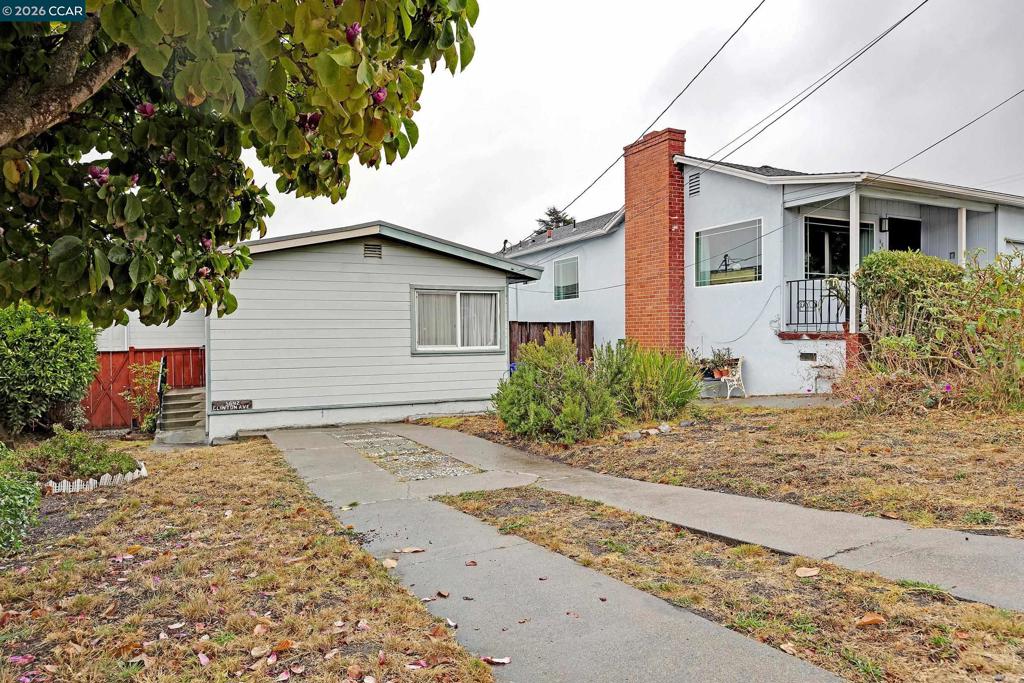 5642 Clinton Ave Property Photo 31