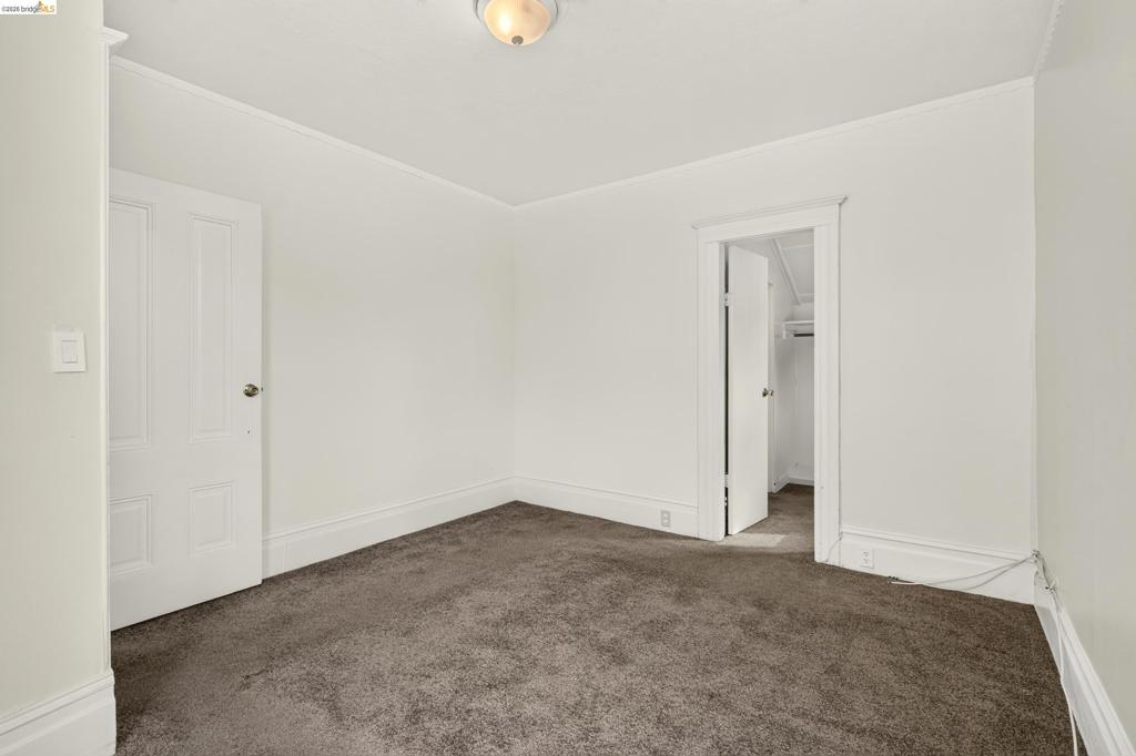 2440 12th Ave Property Photo 29