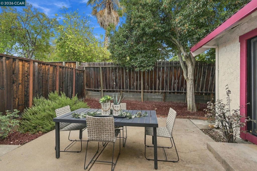 1416 Garaventa Ct Property Photo 28