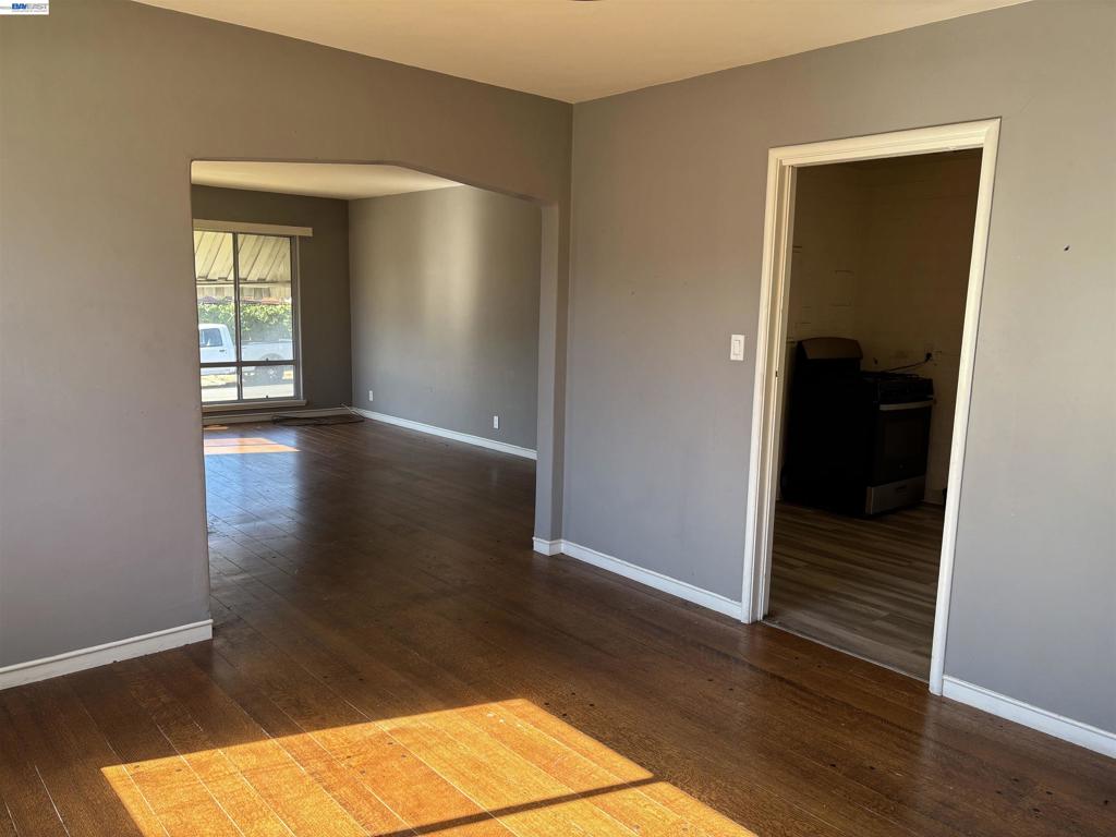 1701 90th Property Photo 4