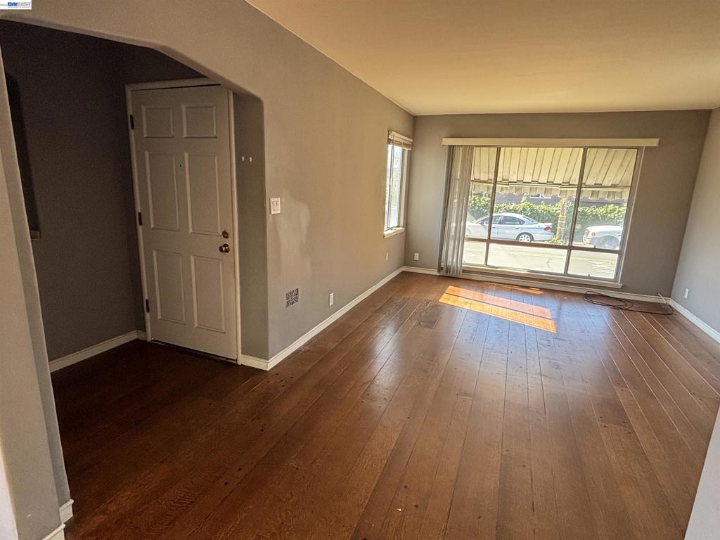 1701 90th Property Photo 6