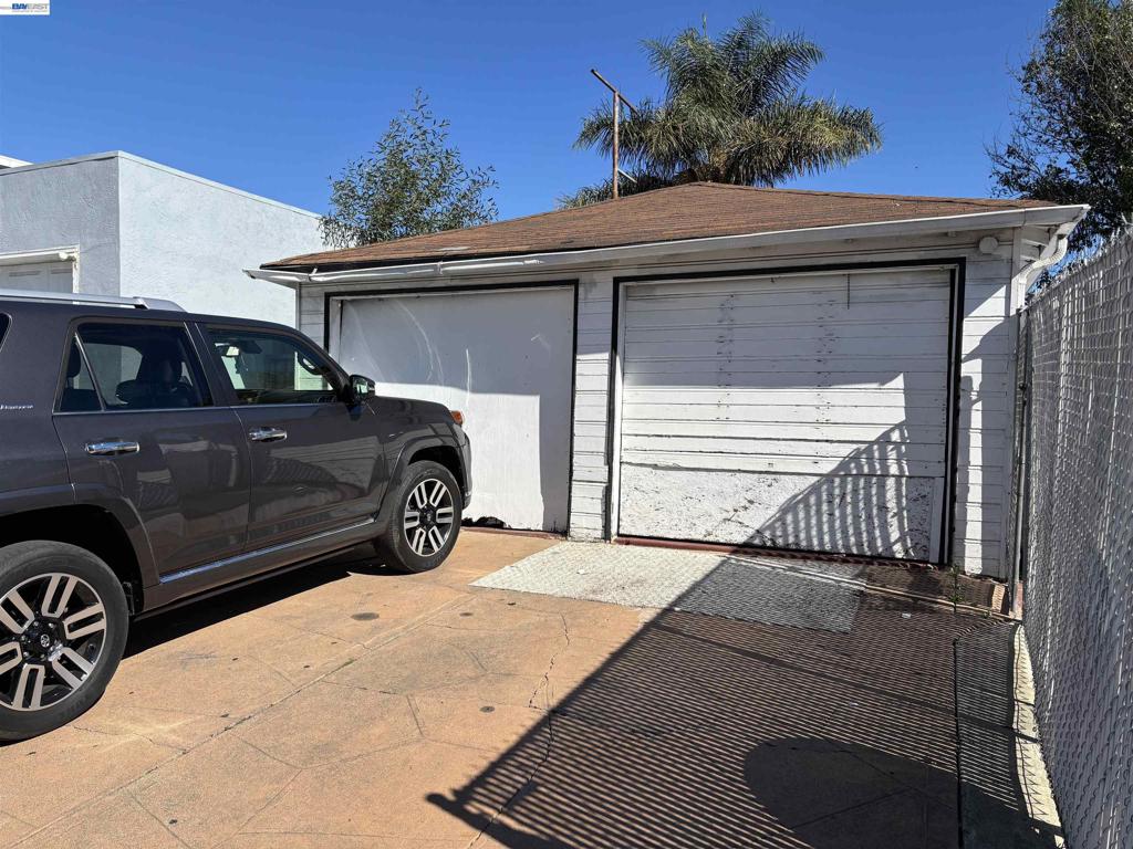 1701 90th Property Photo 24
