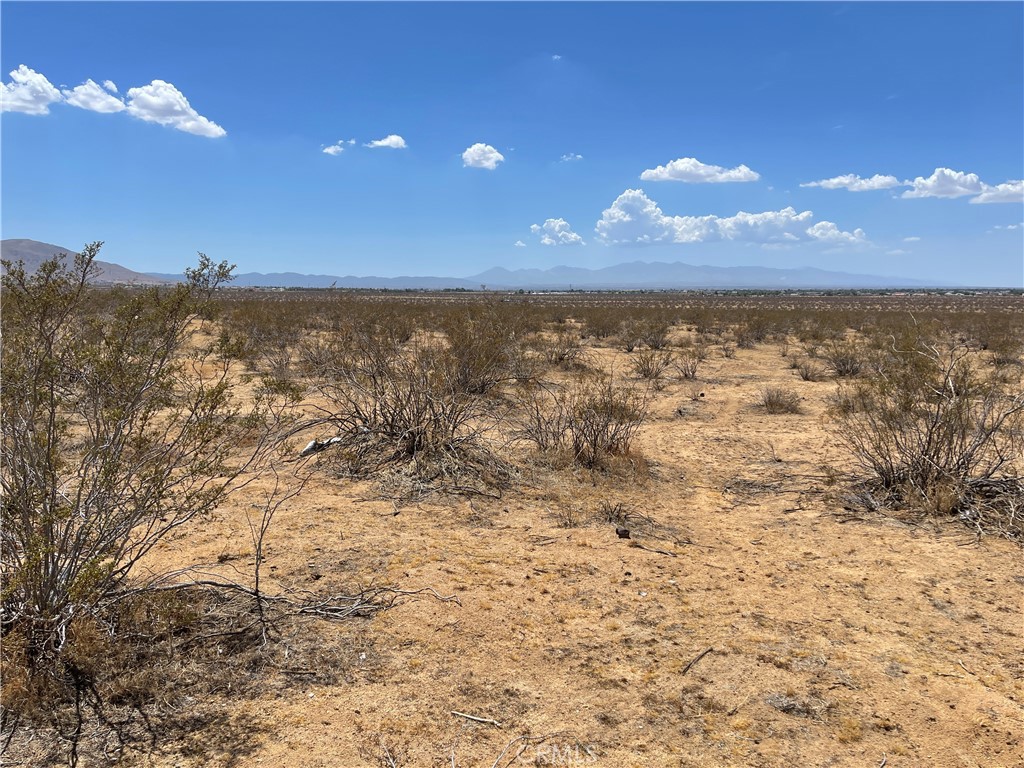 0 Santa Fe Avenue Property Photo 1