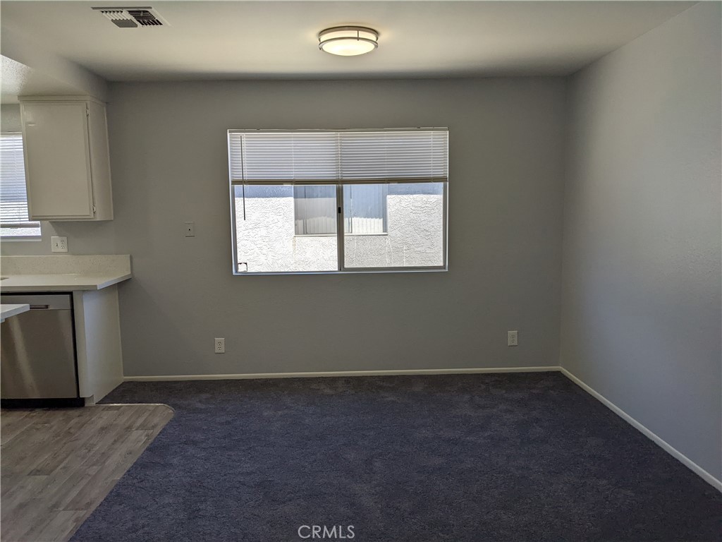 845 W Olive Avenue D Property Photo 11