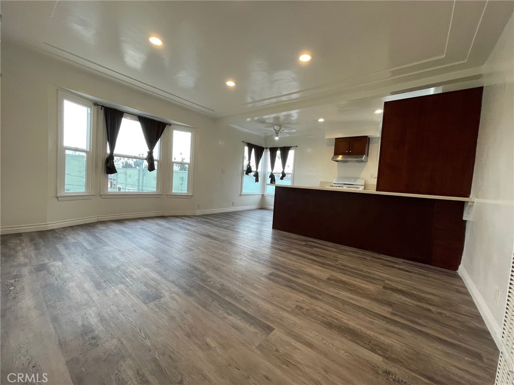 3968 Arlington Avenue Property Photo 3