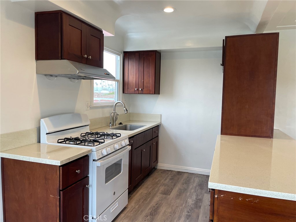 3968 Arlington Avenue Property Photo 6