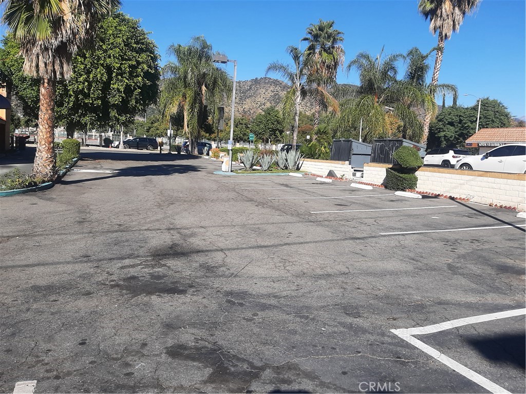 600 E Foothill Boulevard Property Photo 18