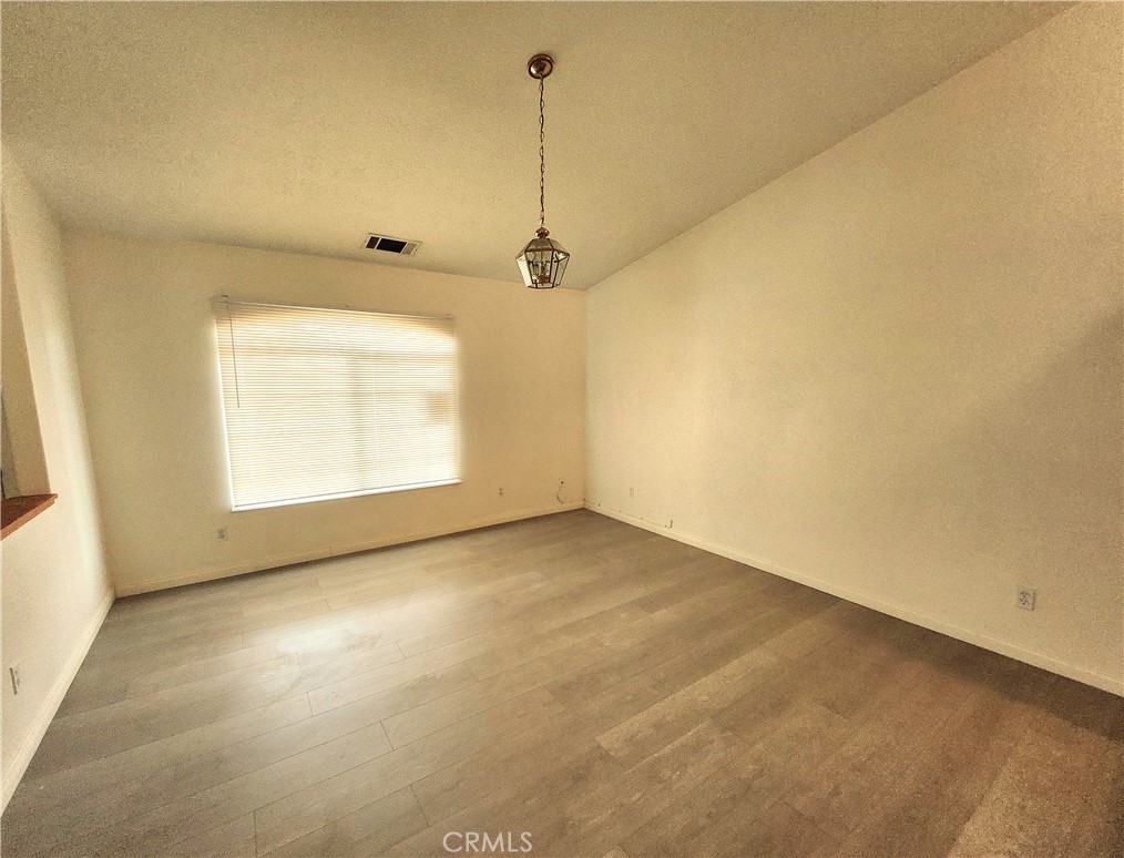 16217 Dale Evans Property Photo 6