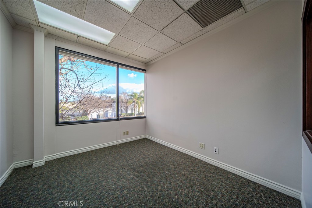 1661 Hanover Road 211/215 Property Photo 7