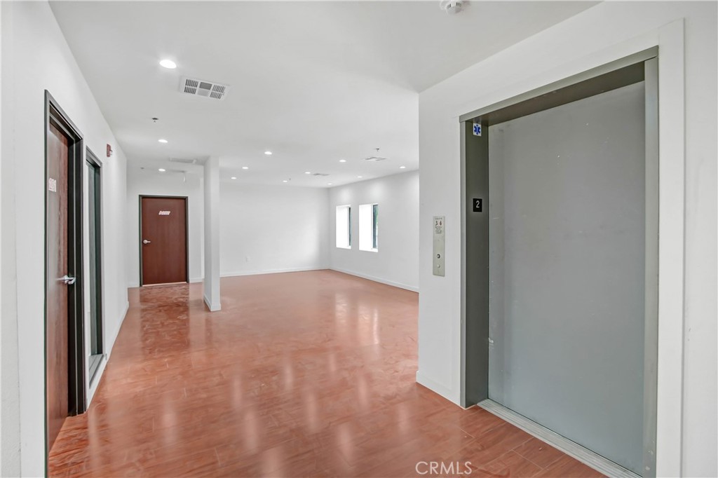 529 W Main Street Property Photo 13