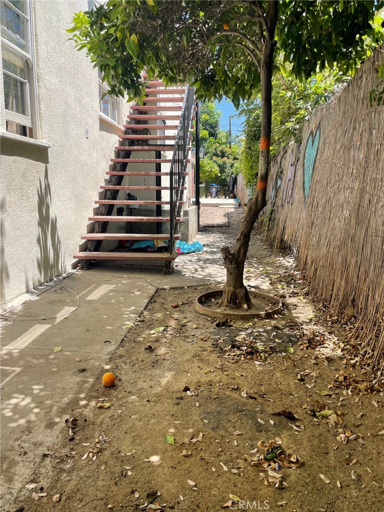 2018 W 39th Street Property Photo 20