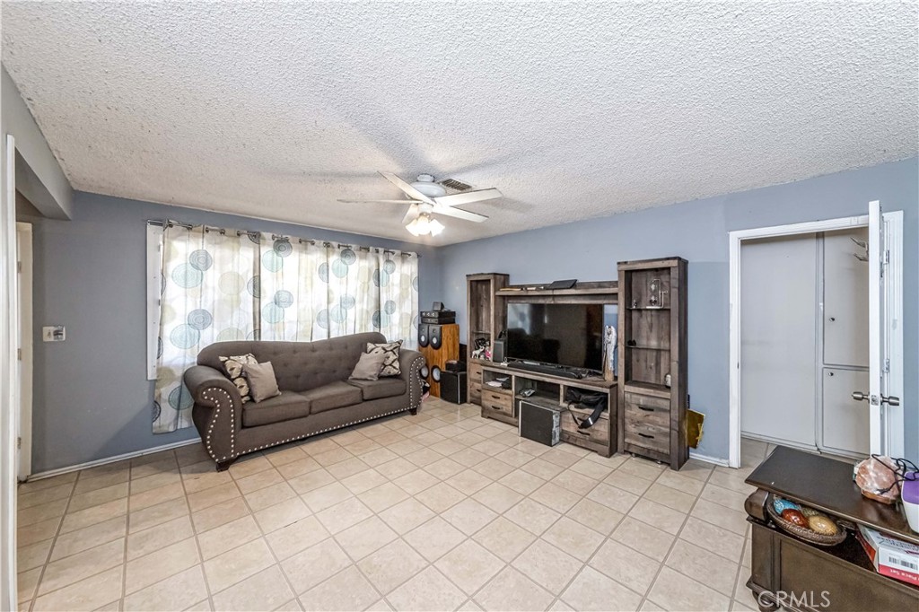3840 Durfee Avenue Property Photo 3