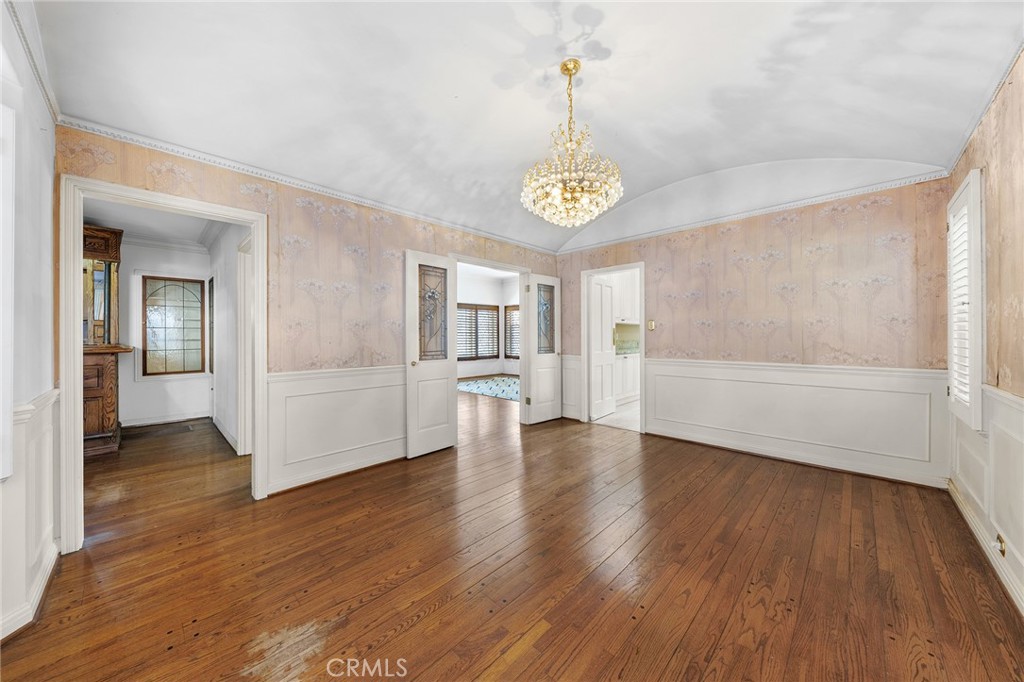 428 N Del Mar Avenue Property Photo 5