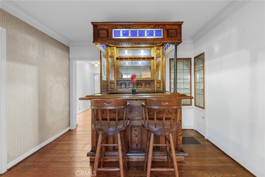 428 N Del Mar Avenue Property Photo 11