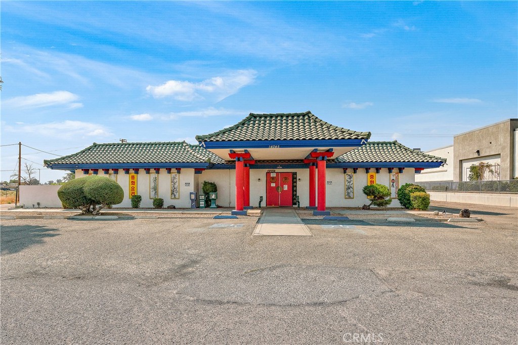 14745 Palmdale Road Property Photo 4