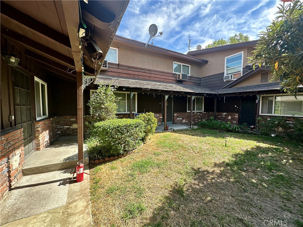 25 Fano Street Property Photo 2