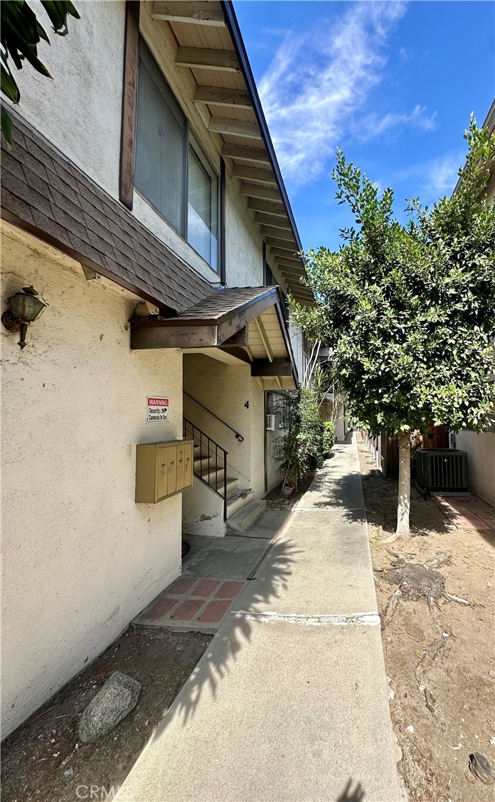 135 Diamond Street Property Photo 13