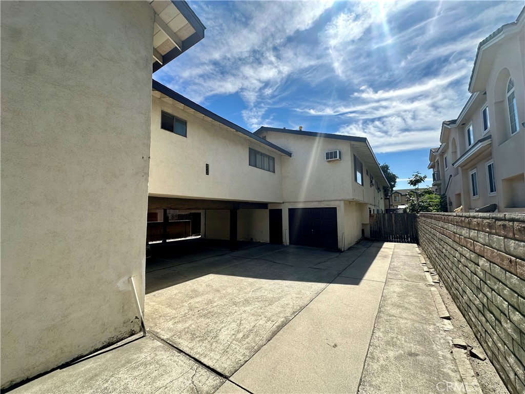 135 Diamond Street Property Photo 15