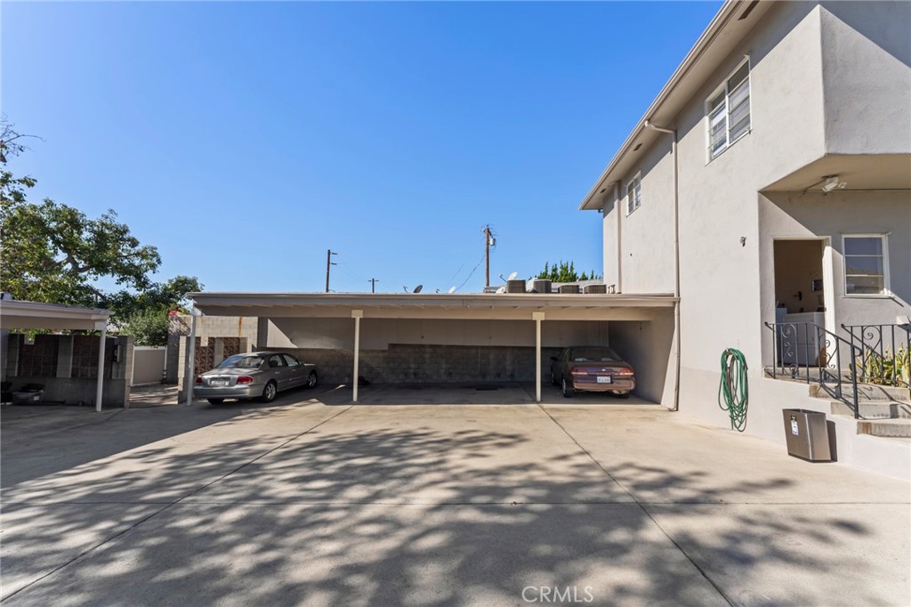 516 Linwood Avenue Property Photo 11