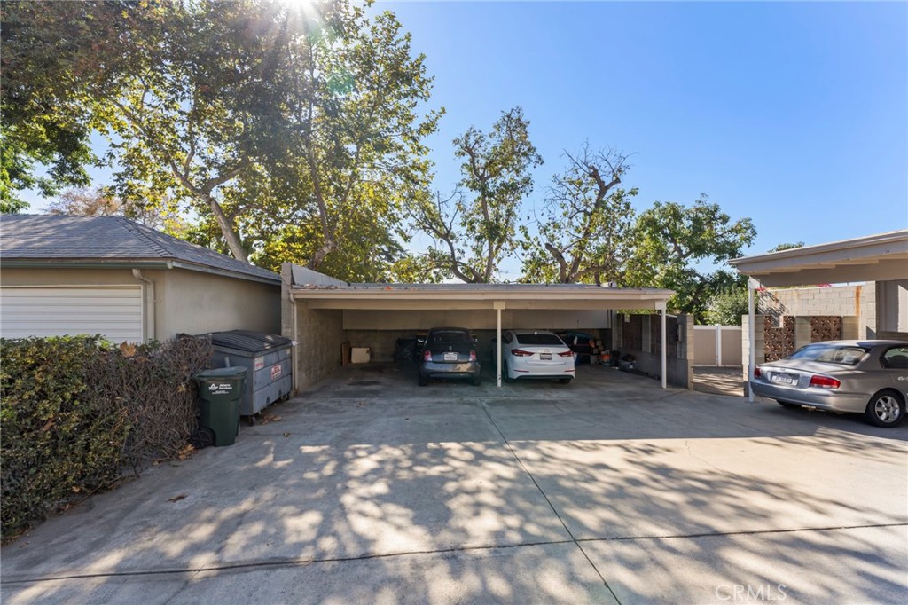 516 Linwood Avenue Property Photo 12