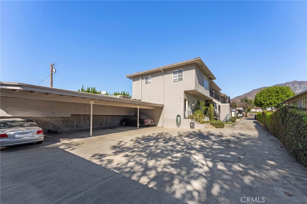 516 Linwood Avenue Property Photo 13