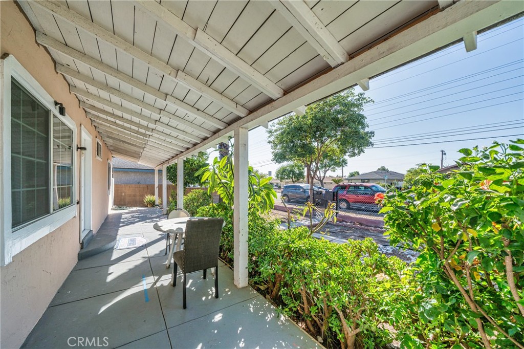 630 N Angeleno Avenue Property Photo 4