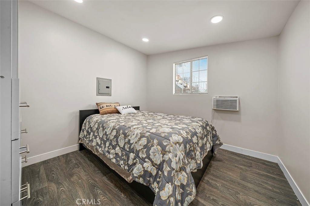 630 N Angeleno Avenue Property Photo 16