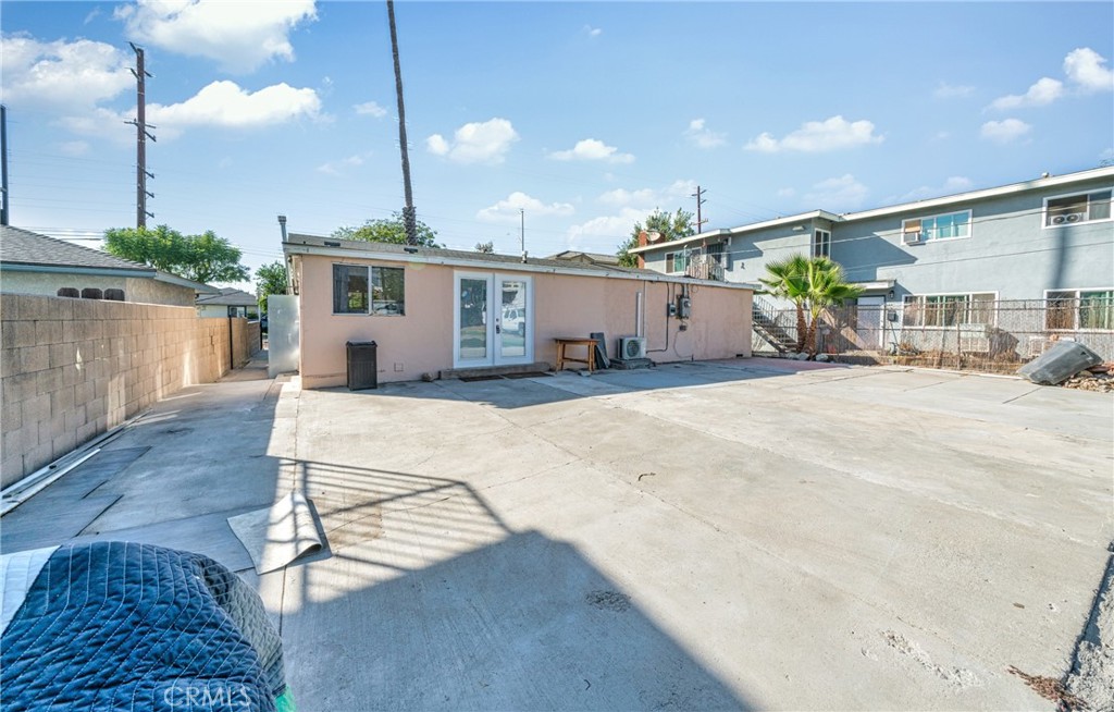 630 N Angeleno Avenue Property Photo 22